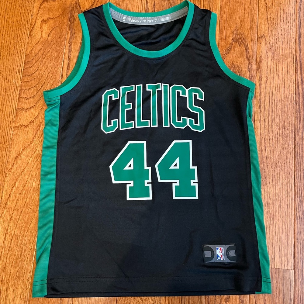 NWOT Boston Celtics Replica Jersey - Youth M